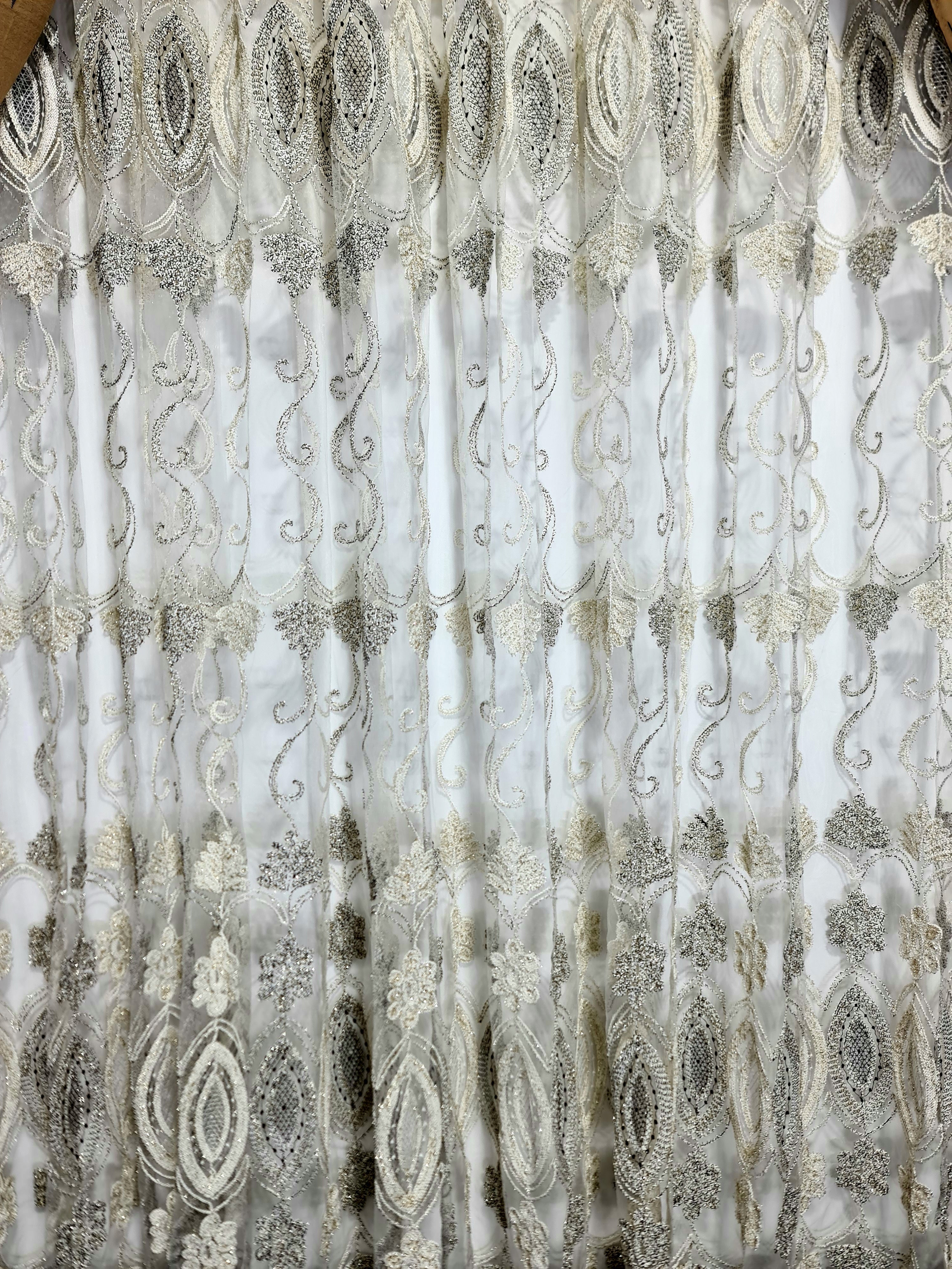 Perdea auriu-maro Mioara - CASABLANCA Perdea auriu-maro Mioara CasaBlanca 40.00 CASABLANCA CASABLANCA