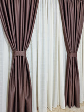 Set perdea din matase crem si draperie maro 100% blackout - CASABLANCA Set perdea din matase crem si draperie maro 100% blackout Casa Blanca Curtains & Drapes 385.00 CASABLANCA CASABLANCA
