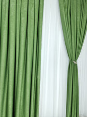 Draperie Soft Verde Olive – Material Plin ca Textura, Varianta Mai Usoara a Catifelei, Ideala pentru Living si Dormitor in Nuanțe Crem, Bej si Lemn Natur
