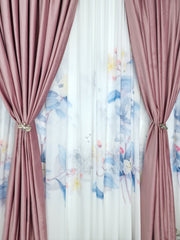 Set Lila: Perdea din Matase cu Flori Lila si Draperie Catifea Lila Blackout 90% – Ideal pentru Living si Dormitor in Nuanțe Crem, Gri si Lila