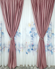 Set Lila: Perdea din Matase cu Flori Lila si Draperie Catifea Lila Blackout 90% – Ideal pentru Living si Dormitor in Nuanțe Crem, Gri si Lila
