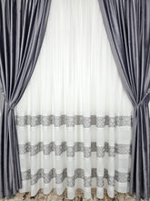 Perdea Mangalia alba din in cristal cu benzi gri