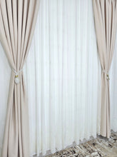 Set Ivana: perdea crem din borangic si draperie blackout