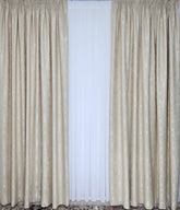 Colectia Decorativa: Perdea Alba Simpla si Draperie Tip Vopsea-Crem