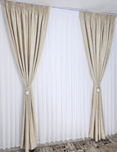 Colectia Decorativa: Perdea Alba Simpla si Draperie Tip Vopsea-Crem