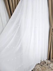 Perdea alba simpla cu broderie sparta, model Vasilica