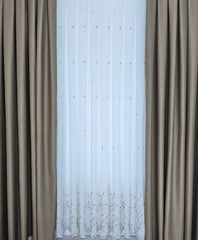 Set Lorand: perdea in cristal cu broderie crem-bej si draperie grej blackout 98%