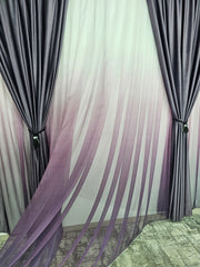 Set Balada – Perdea Degrade Mov si Draperie Catifea Mov Inchis Blackout 90% – ideal pentru livinguri si dormitoare elegante cu canapele crem, bej, gri deschis sau alb si accente mov, mobilier lemn natur sau alb – confectionat pe comanda
