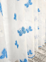 Perdea ieftina, preț avantajos din material plin ca textura tip in cu fluturi albastri