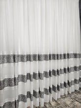 Perdea Tenzo Confectionata Din In Cristal Cu Benzi Gri