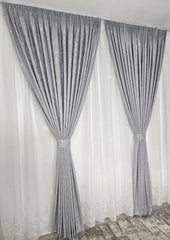 Set Jenifer: perdea ivoire din in cu frunze albe si draperie decorativa tip nisip gri