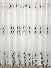 Perdea Smaranda din in cu flori alb-verde, material plin ca textura