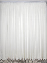 Perdea Tina crem cu flori crem din material plin ca textura tip in