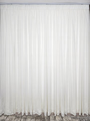 Perdea Tina crem cu flori crem din material plin ca textura tip in