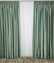 Draperie Catifea Verde Menta Model 2 – ideala pentru livinguri luminoase si dormitoare fresh cu canapele crem, alb, gri sau accente pastel si mobilier lemn natur sau alb – confectionata pe comanda