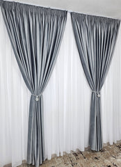 Set Panciu – Perdea Alba Simpla din Voal si Draperie Catifea Gri Deschis – ideal pentru livinguri in nuante de gri sau alb – confectionat pe comanda