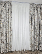 Draperie Prestige blackout ivoire cu insertii aurii si argintii