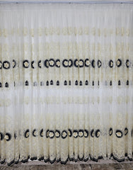 Perdea Victoria din tul cu broderie neagra 3D