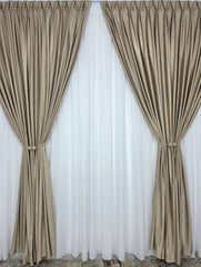 Draperie Catifea Crem Latte Blackout 90% – Draperie eleganta pentru living si dormitor, ideala pentru canapele crem, bej sau cappuccino si mobilier lemn natur sau maro – confectionata pe comanda