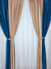 Draperie Catifea Bicolor Roz Pal cu Turcoaz Blackout 70-90% pentru Living si Dormitor cu Mobilier Crem si Lemn Natur, Confectionata la Comanda Casablanca Magazin