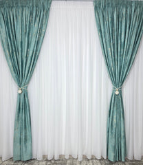 Colectia Venetia: Set Recomandat pentru Camere in Nuante de Verde Menta, Alb, Crem si Bej - Perdea Alba cu Sidef si Draperie Catifea Verde Menta pentru Living si Dormitor - Confectionat pe Comanda