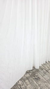 Perdea Denis din matase moale premium pe jumatate cu insertii argintii, varianta 3