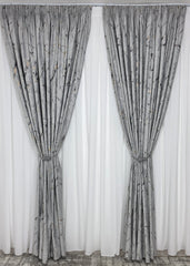 Draperie Amazon din catifea gri deschis cu insertii aurii