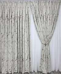 Draperie Amazon din catifea crem deschis cu insertii aurii