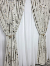 Draperie Amazon din catifea crem deschis cu insertii aurii