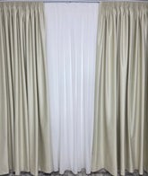 Set Premium – Perdea Matase Alb Pur Plina, Moale si Catifelata si Draperie Crem Deschis Catifea Blackout Total – Nu Permite Deloc Patrunderea Luminii – Ideal pentru Livinguri si Dormitoare Elegante – Confectionat pe Comanda Casablanca Magazin