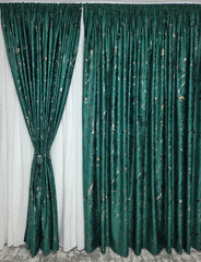 Draperie Amazon din Catifea Verde Smarald cu Insertii Aurii – Draperie eleganta pentru living si dormitor in nuante alb, crem, bej, auriu si verde, confectionata pe comanda