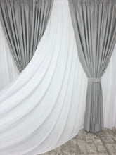 Colectia Blackout Varianta 103 Draperie Gri Deschis si Perdea Alba Voal Premium Jorjet Blackout 80-90% pentru Living si Dormitor in Nuante Alb, Gri si Crem