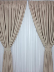 Draperie simpla crem-bej cu reflexii roz blackout 80% Ideala pentru dormitore elegante sau livinguri luminoase