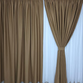 Draperie Simpla Caramel cu Lapte Blackout 80% - Ideala pentru living si dormitor cu pat sau canapea caramel, capucino ori bej, pereti albi si mobilier lemn natur - confectionata pe comanda