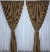 Colectia Blackout Varianta 13 Perdea Alba Voal Premium Jorjet si Draperie Simpla Caramel cu Lapte Blackout 80-95% pentru Living si Dormitor in Nuante Crem, Bej si Lemn Natur