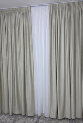Draperie Simpla Catifea Bej Deschis Ivory Blackout 70% – Draperie eleganta pentru living si dormitor, confectionata pe comanda