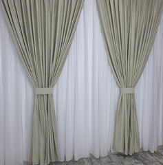 Draperie Simpla Catifea Bej Deschis Ivory Blackout 70% – Draperie eleganta pentru living si dormitor, confectionata pe comanda