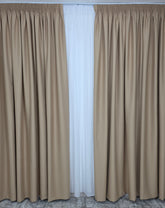 Draperie Crem Cappuccino Blackout 80–90% – Ideală pentru Livinguri sau Dormitoare cu Mobilier Maro