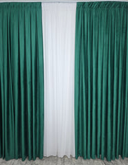Set Aroma: Perdea Albă Voal Premium Jorjet și Draperie Catifea Verde Smarald Blackout 90% Varianta A15– Ideal pentru Living și Dormitor în Nuanțe Crem, Bej și Lemn Natur