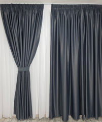 Ideala pentru living si dormitor cu pat sau canapea gri inchis, pereti albi si mobilier gri sau alb - Draperie Simpla Gri Inchis Antracit Blackout 80% - confectionata pe comanda