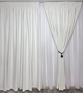 Draperie alba