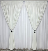 Colectia Blackout Varianta Alb: draperie alba si perdea alba voal premium jorjet - perfecta pentru livinguri si dormitoare moderne in culori albe,gri sau crem