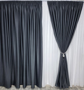 Set Lefkada: recomandat pentru spatii in nuante de alb sau gri: voal premium simpla si draperie mai gri inchis blackout 99% tip hotel