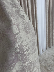 Draperie Venti Bej-Crem Texturata cu Aspect de Vopsea Decorativa – Ideala pentru Living si Dormitor in Nuanțe Crem, Bej si Grej