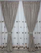 Set Coffe:pentru dormitor sau bucatarie sau hol in Nuante de Bej, Crem si Alb - Perdea Tip In cu Broderie MARO si Draperie Bej-CREM Tip Vopsea Decorativa - Confectionat pe Comanda