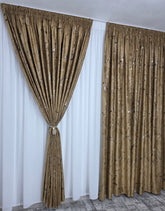 Set Romina: Perdea Din Matase Alb Imaculat Nesifonabila Si Draperie Din Catifea Auriu Bronz Cu Insertii - Ideal Pentru Livinguri Si Dormitoare Moderne - Confectionat Pe Comanda Casablanca Magazin