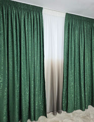 SuperPret* Ideal pentru living si dormitor cu pat sau canapea verde, crem ori bej si pereti albi – Set Fausta: Perdea Voal Degrade Verde si Draperie Catifea Verde Smarald Nisip – confectionat pe comanda