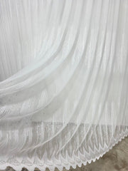 Ideala pentru living si dormitor cu pat sau canapea crem ori gri, pereti albi si mobilier alb sau gri - Perdea Daiana din Bamboo cu Broderie Alba Tip Ploita - confectionata pe comanda