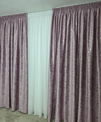 Draperie Spania din Catifea Roz Pudra cu Insertii Aurii – Ideala pentru Living si Dormitor, Pat sau Canapea Crem, Bej, Alb ori Gri, Pereti Albi si Mobilier Alb, Crem sau Bej – Confectionata pe Comanda