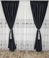 Set Leila: Recomandat pentru Camere Moderne in Nuante de Alb, Negru si Gri - Perdea Tul cu Broderie Alb-Negru si Draperie Neagra Blackout 98% pentru Living si Dormitor - Confectionat pe Comanda – confectionat pe comanda